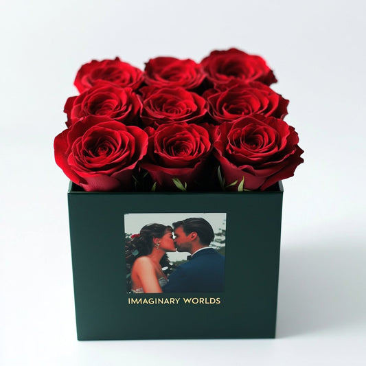 Customized Red Infinity Roses Box with Photo - Green Box - Imaginary Worlds